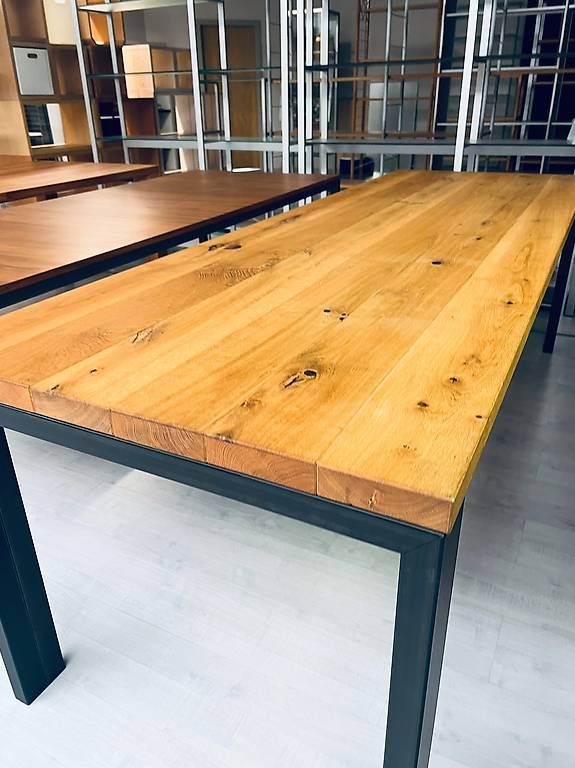 Tische: Tisch 240cm – Gebraucht aus Amriswil von ViolaM 3