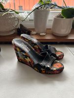 Salvatore Ferragamo jungle plateau shoes (37.5)