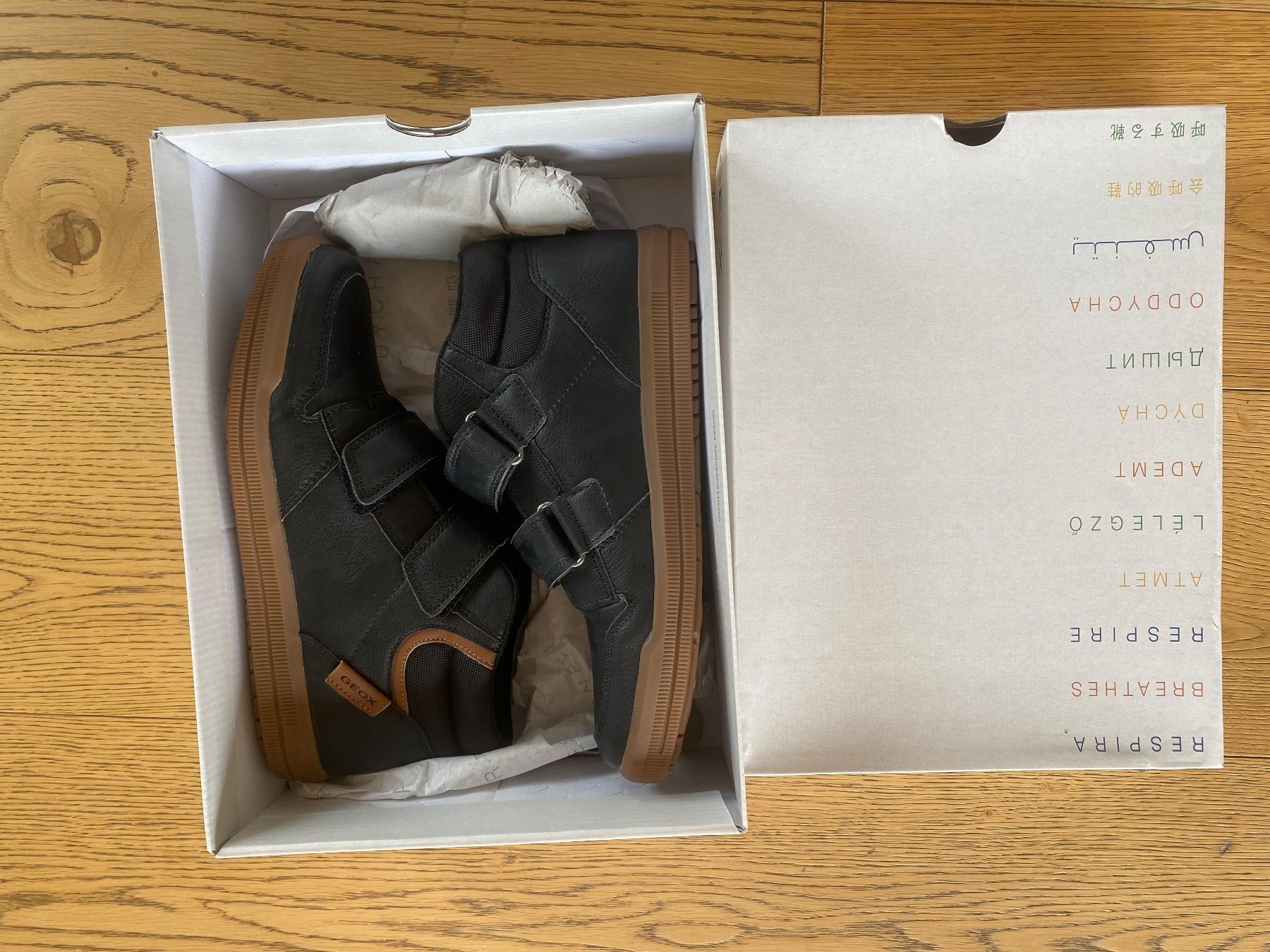 Geox Scarpe per ragazzi: GEOX Sneakers, Gr. 38 – Nuovo e nell'imballaggio originale da Anières venduto da elenafred 1