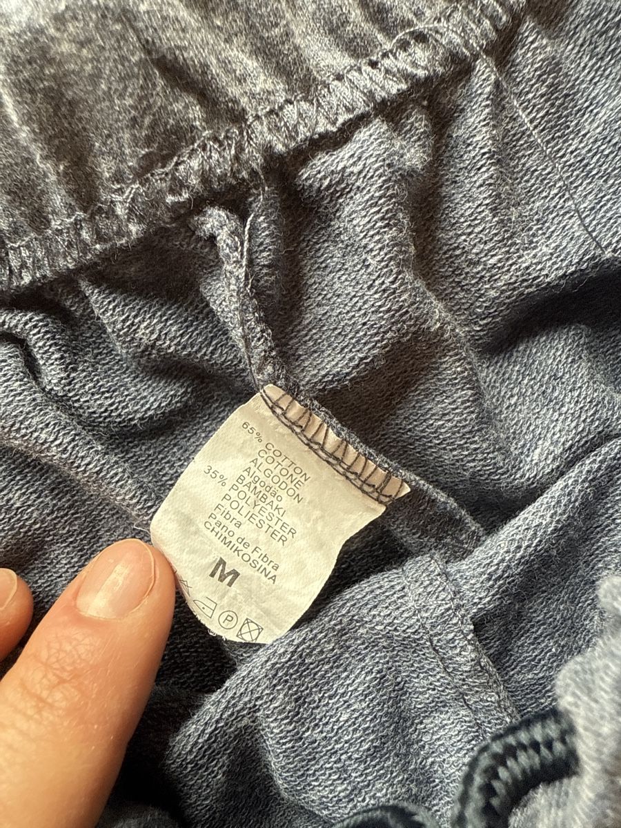 Pantalons: Stoffhose Shorts Gr. M grau – D'occasion à Rohr b. Olten par -FaLu- 1