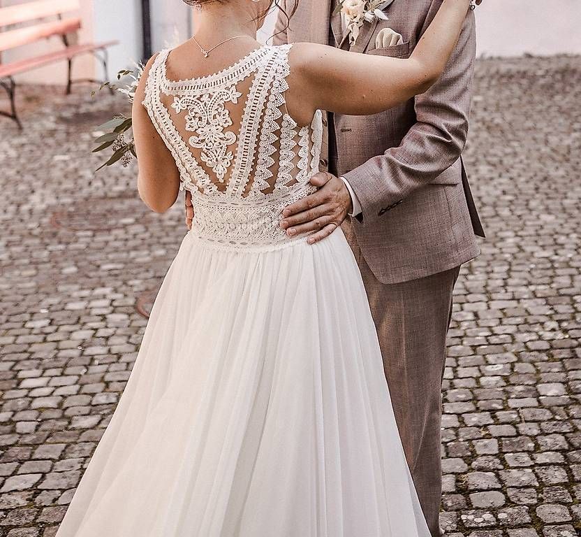 Robes: Wunderschönes Boho Hochzeitskleid Grösse 38 – D'occasion à Eschenbach LU par nadja.galliker 2