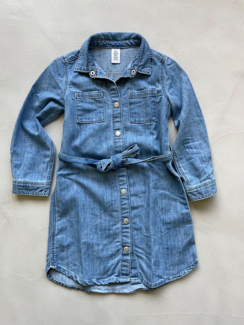 H&M Vestiti & Gonne: Kleid Jeans, h&m, 116 – Usato da Siebnen venduto da Nulu12