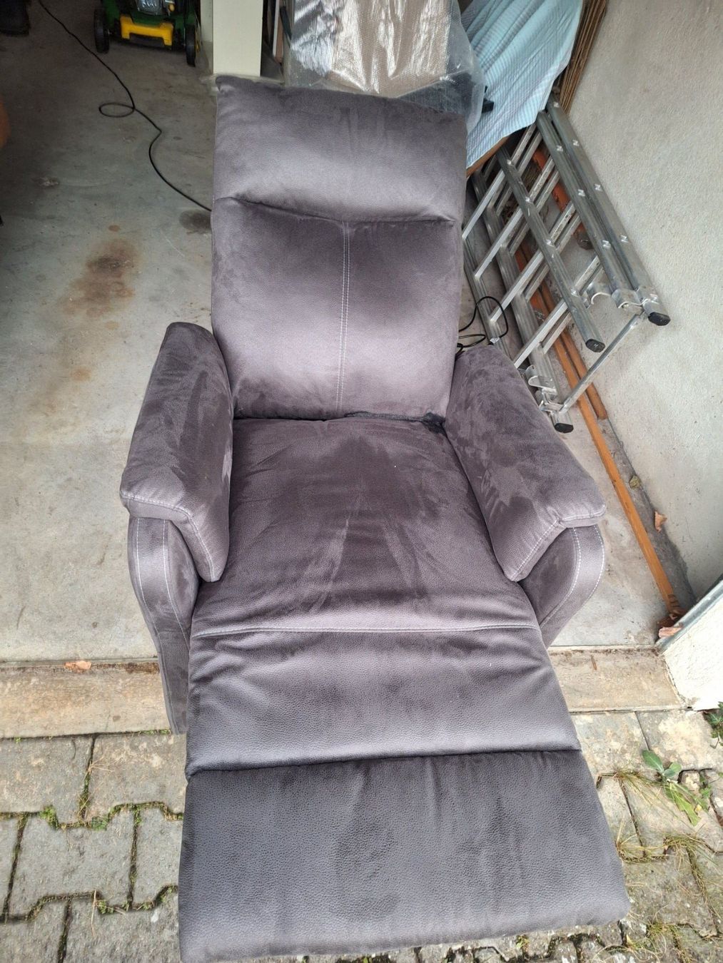 Jysk Poltrone: Fauteuil électrique – Usato da Court venduto da Nisalaber 1