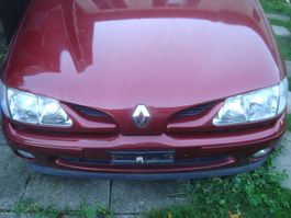 Frontleuchten Renault Megane Cabrio 2.012V 135Tkm.n.ausgebau