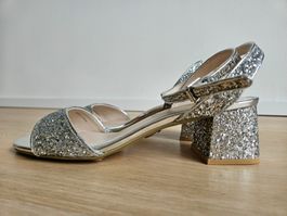 Neue Sandalette Buffalo (Gr 39)