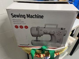 Intertronic Nähmaschine, neuwertig, Top Zustand!