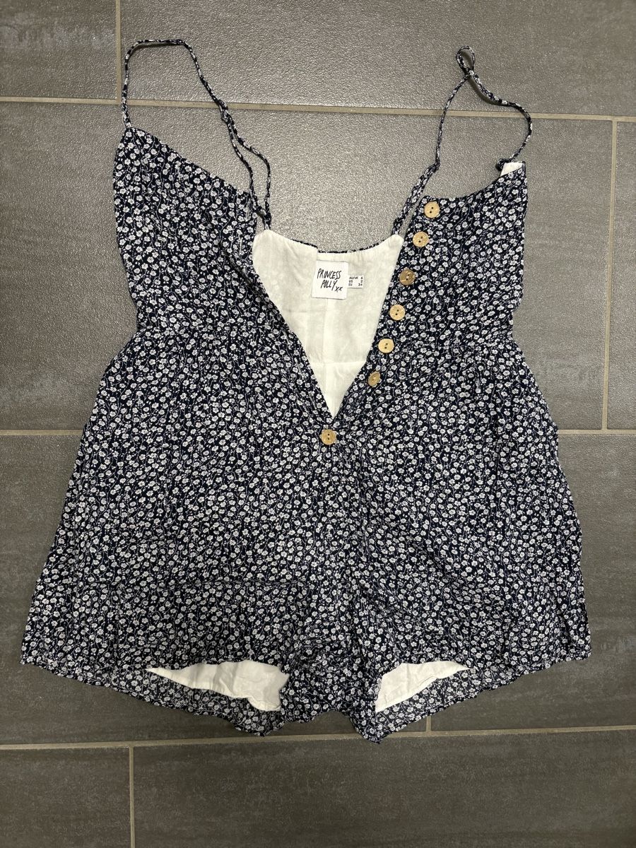 Jumpsuits: Princess Polly Jumpsuit 34 – Gebraucht aus Rümlang von svent 1