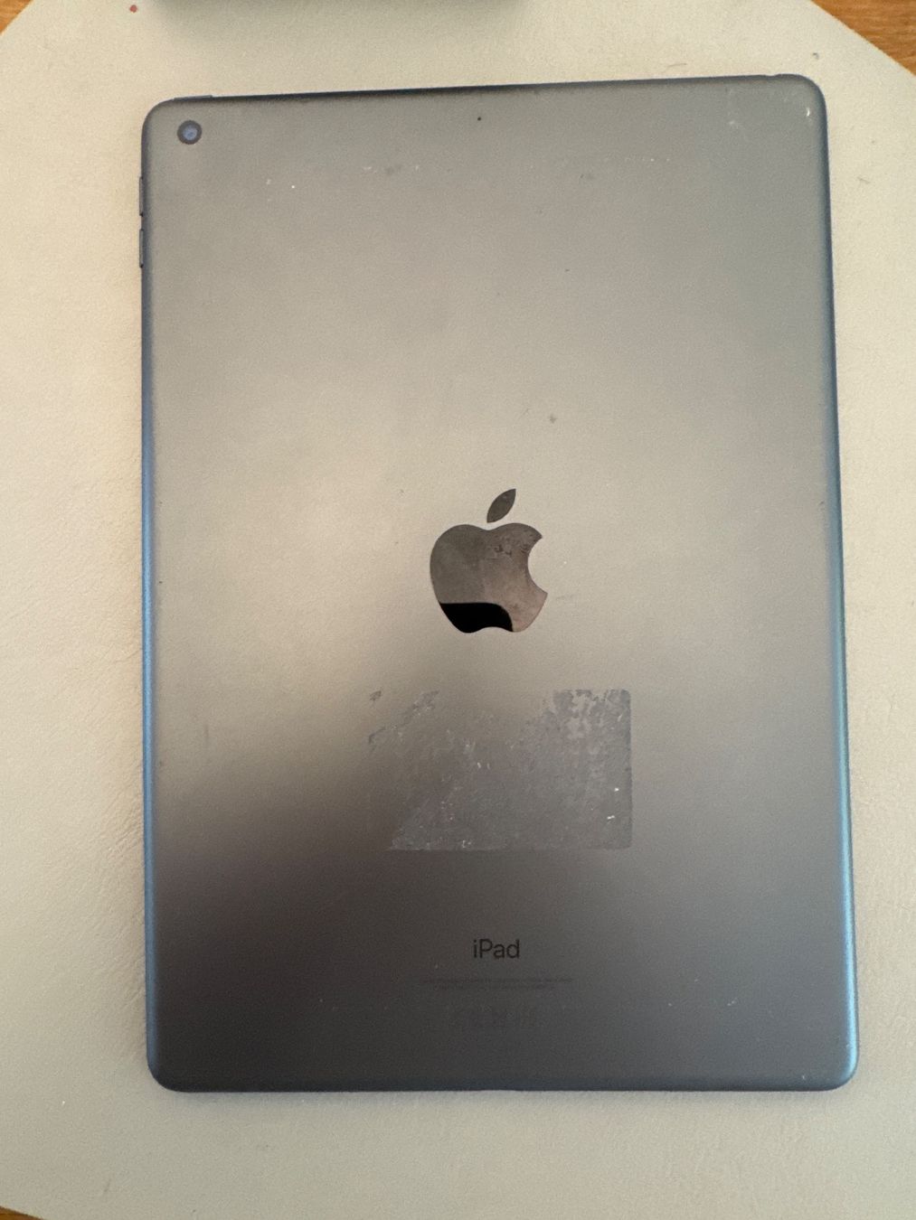 Apple Tablet PC: iPad 7. Generation – Defekt aus Adliswil von Busys 1
