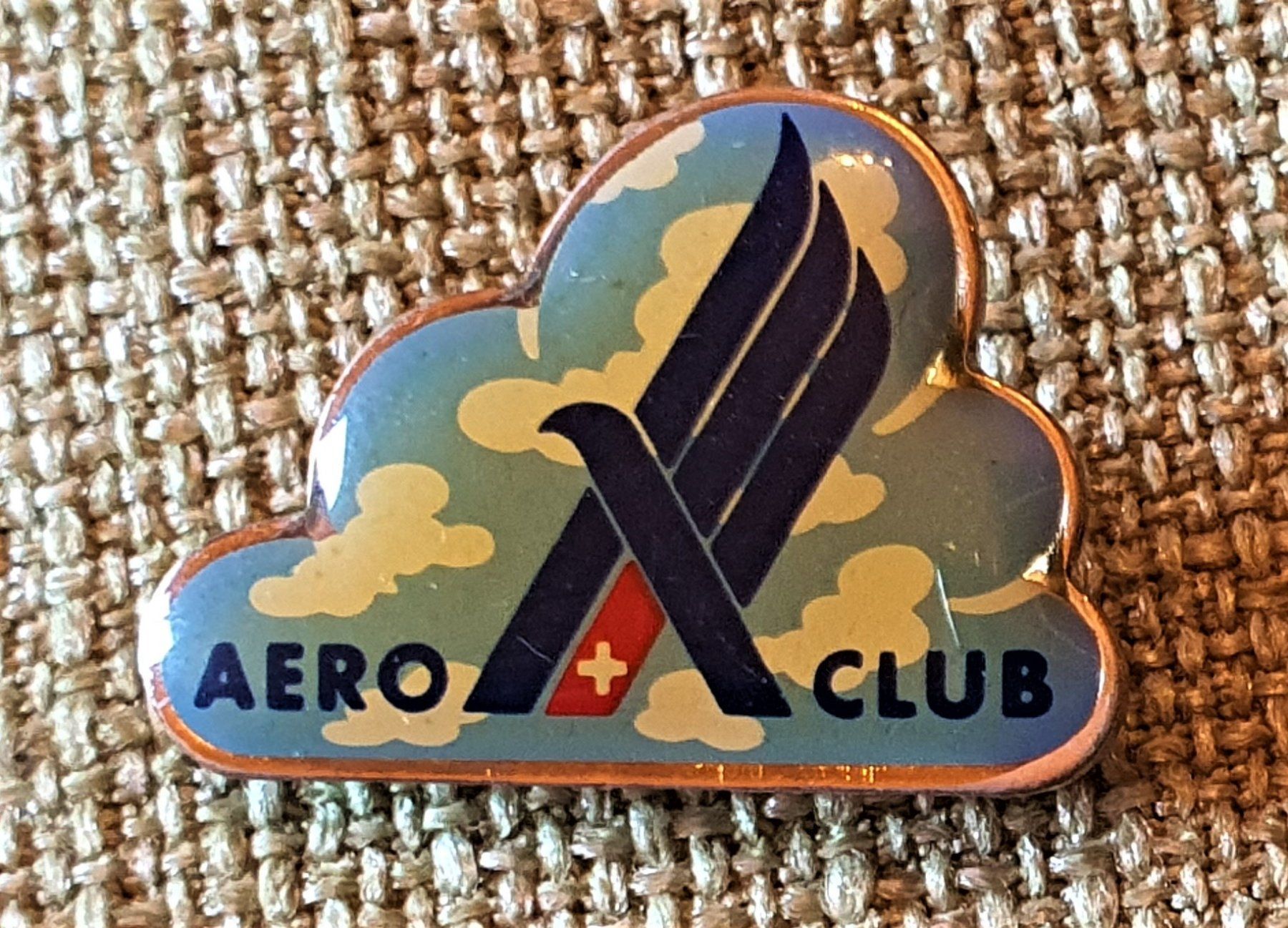Placchette & Badge: M348 - Pin   AERO CLUB – Usato da Reinach BL venduto da Boston-Verkauf