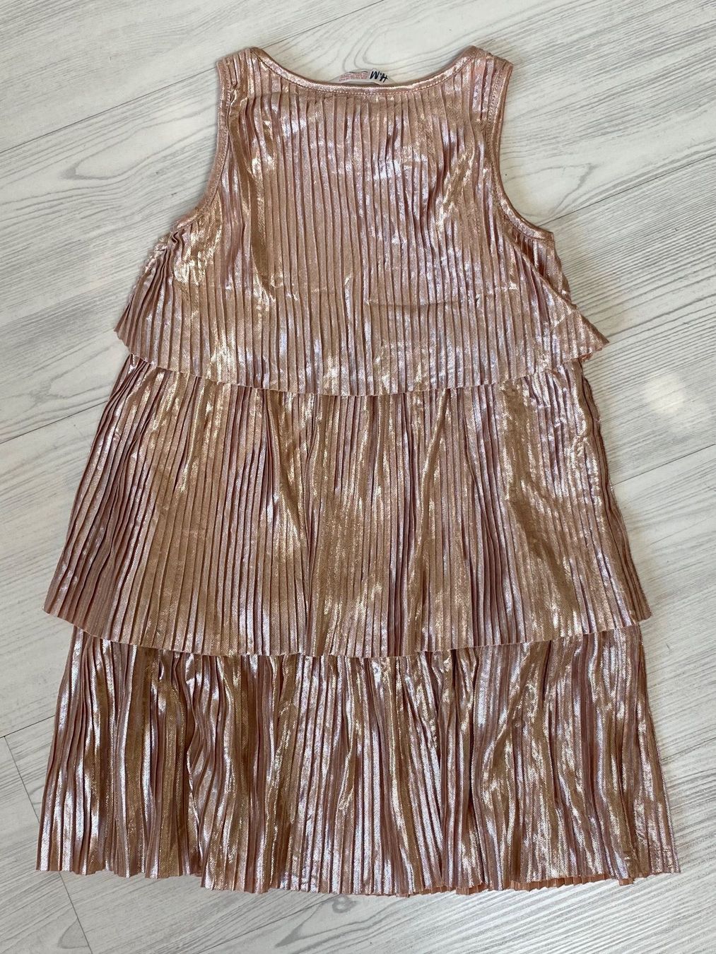 H&M Vestiti & Gonne: Schickes Mädchenset Gr. 110/116 – Usato da Estavayer-le-Lac venduto da Mimmy02 2