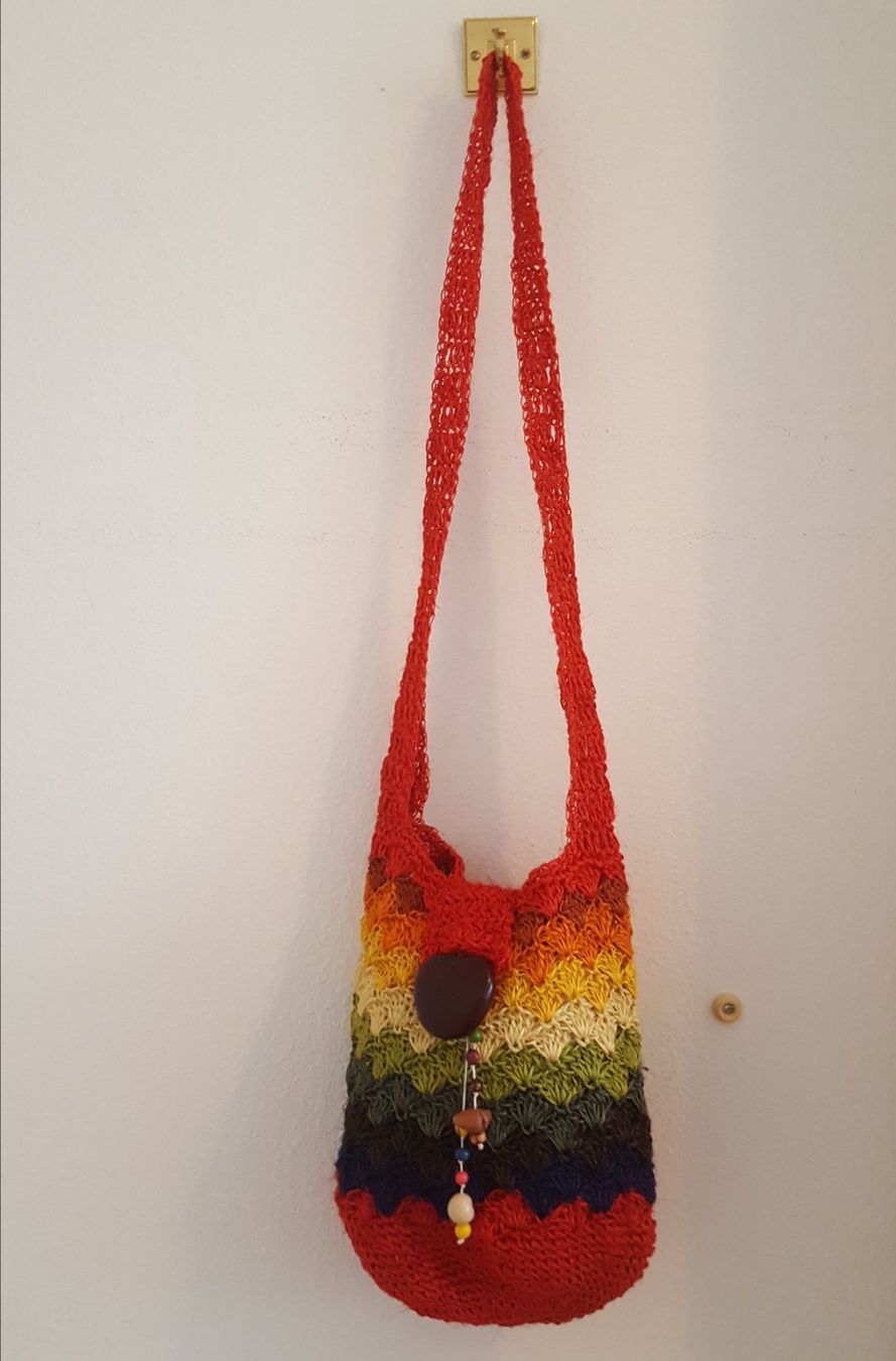 Taschen für Damen: Regenbogen Tasche aus Naturfasern – Neu (gemäss Beschreibung) aus Greifensee von Foxglove