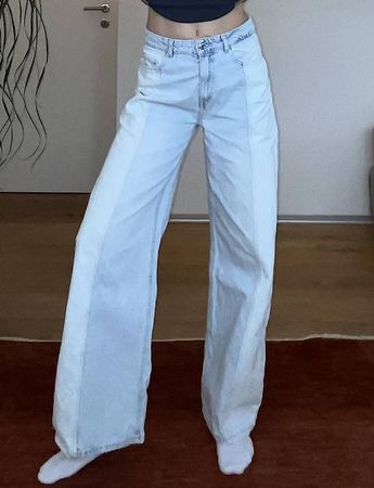 Jeans, zweifarbig mit Naht in der Mitte