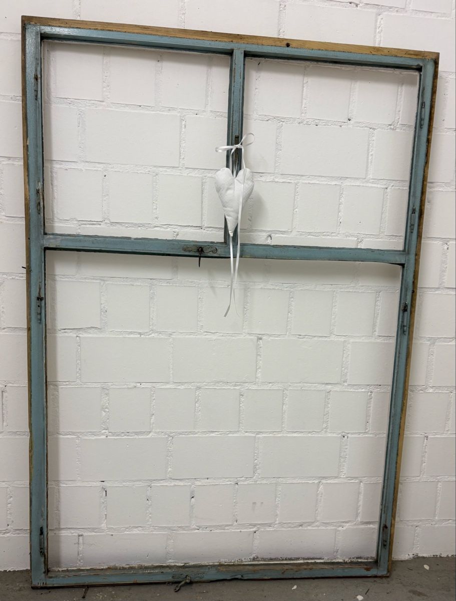 Fenster: Spezielles Holzfenster – Gebraucht aus Kesswil von Nicole220870