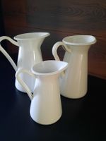 3 Emaille Krüge weiss 2 Grössen