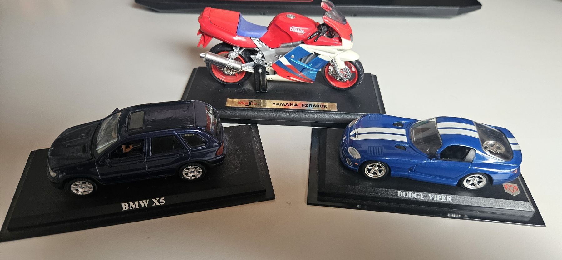 Modellini d'auto: Modellfahrzeuge x3 – Usato da Belp venduto da Ginus85