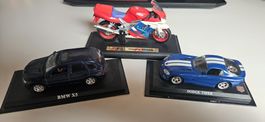 Modellfahrzeuge x3