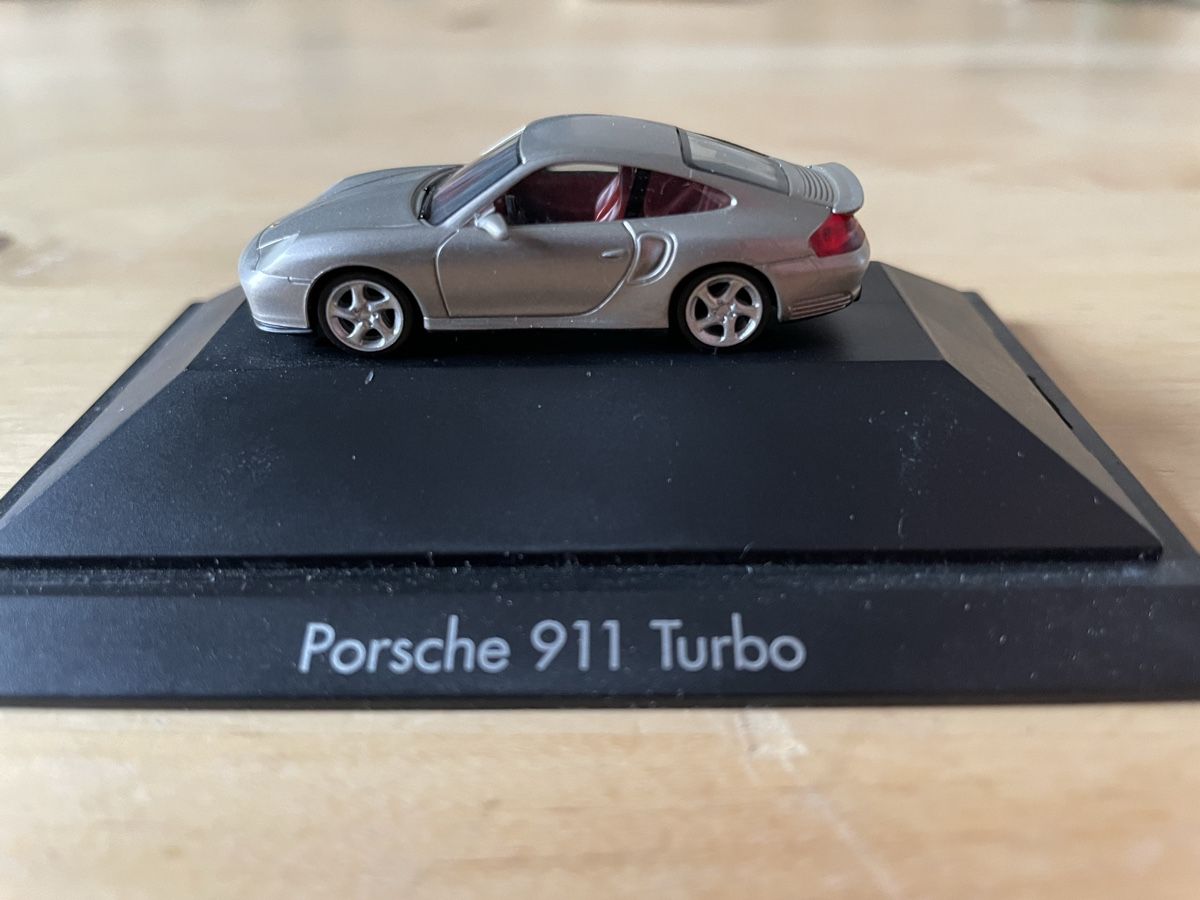 Herpa Modellini d'auto: Herpa Porsche 911 Turbo Modell – Usato da Winterthur venduto da Mondulus56 2