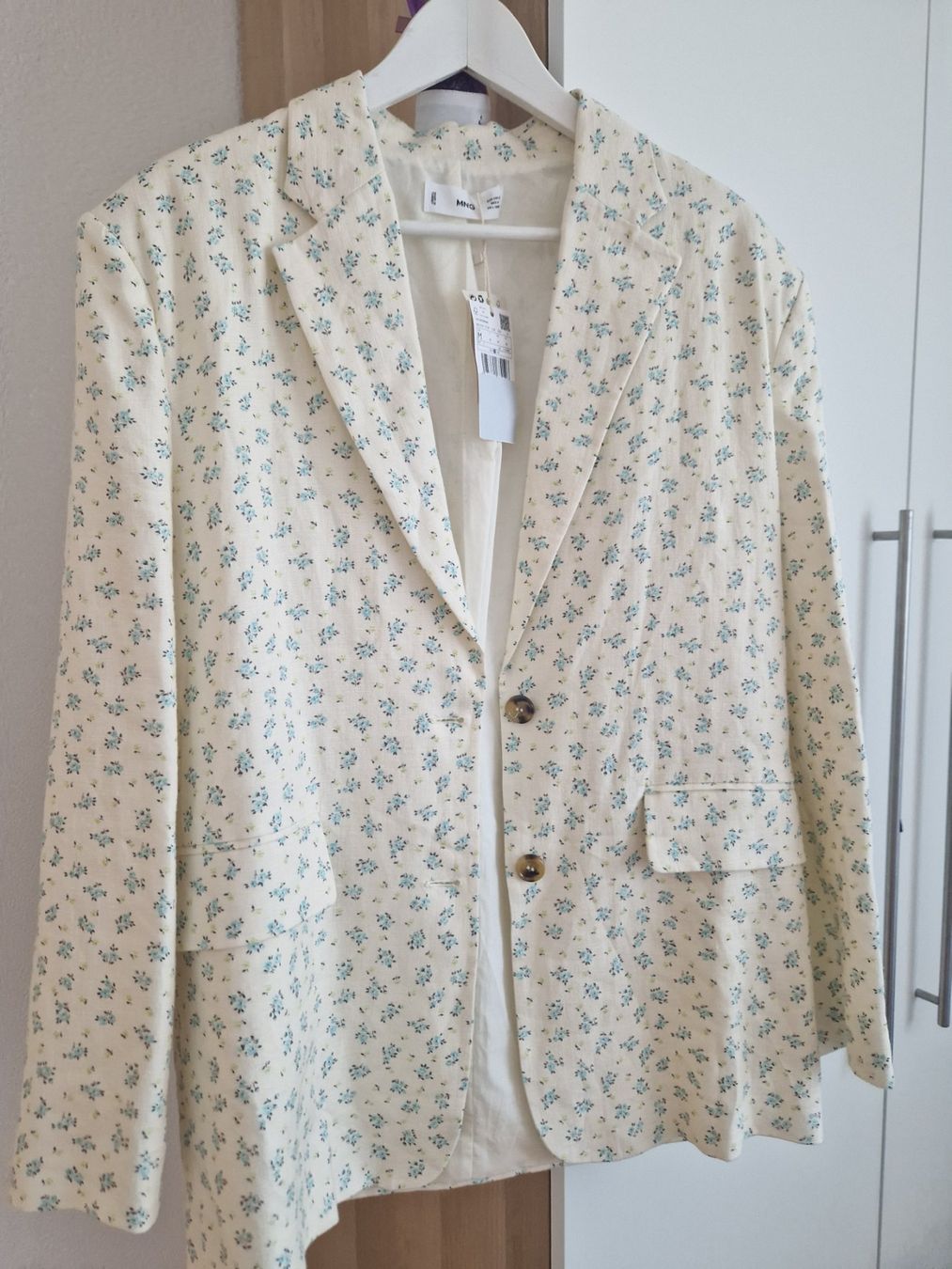 Mango Anzüge & Kostüme: Mango Damenanzug Leinen Blumenmuster Neu Gr. M/40 – Neu und originalverpackt aus Erlinsbach SO von ULIKH 4