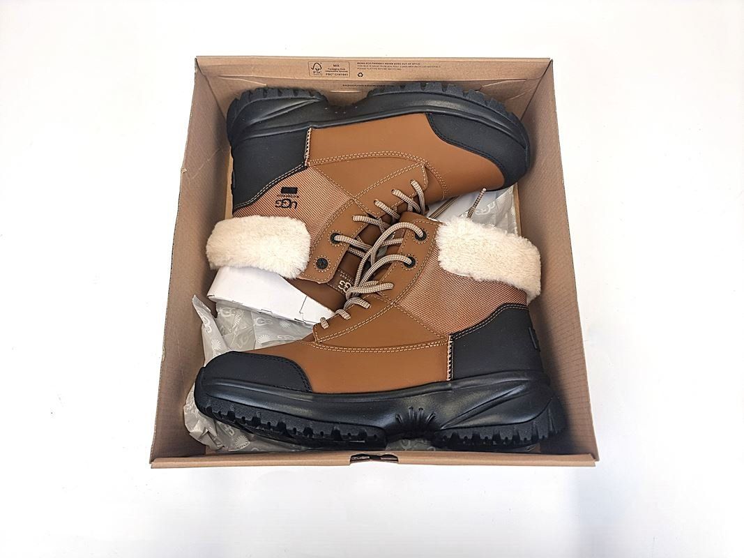 Ugg Herrenschuhe: UGG Winterstiefel Yose Fluff V2 Gr. 41 – Neu (gemäss Beschreibung) aus Urtenen-Schönbühl von Restwert_Schoenbuehl 2