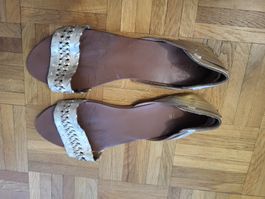 Damen Sandalen gold geflochten Grösse 39