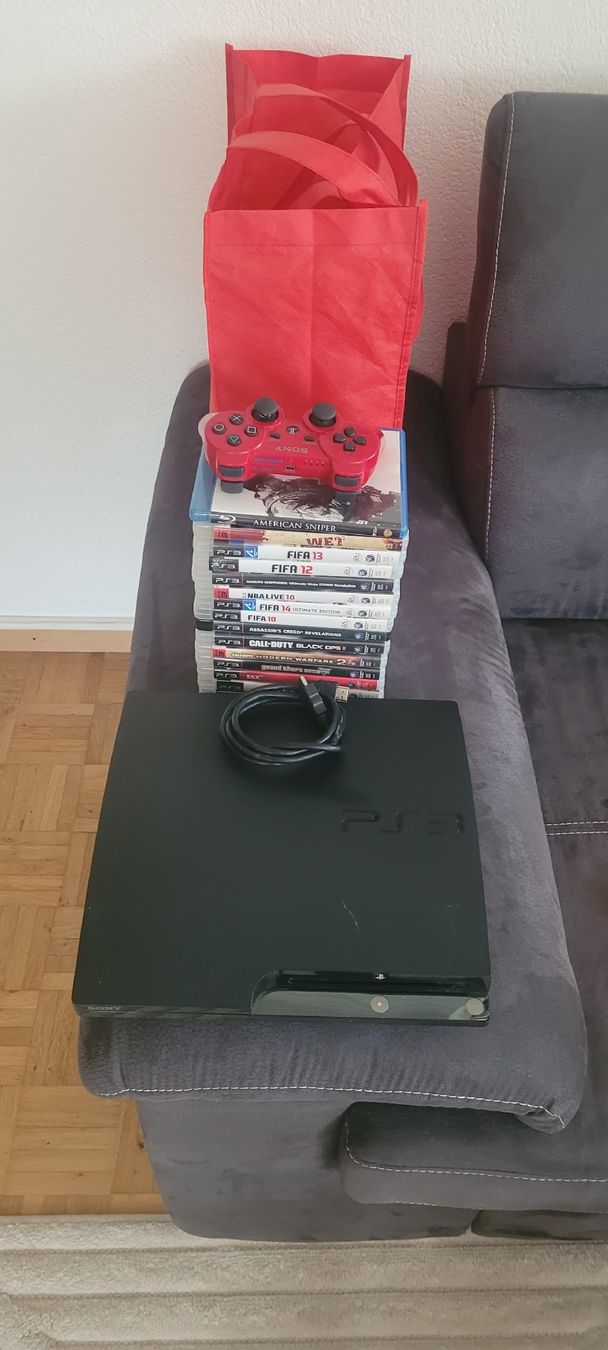 Sony Console: Console  PS 3/232 GB & 15 jeux et manette/ – Usato da Vevey venduto da obi_n8zc 1