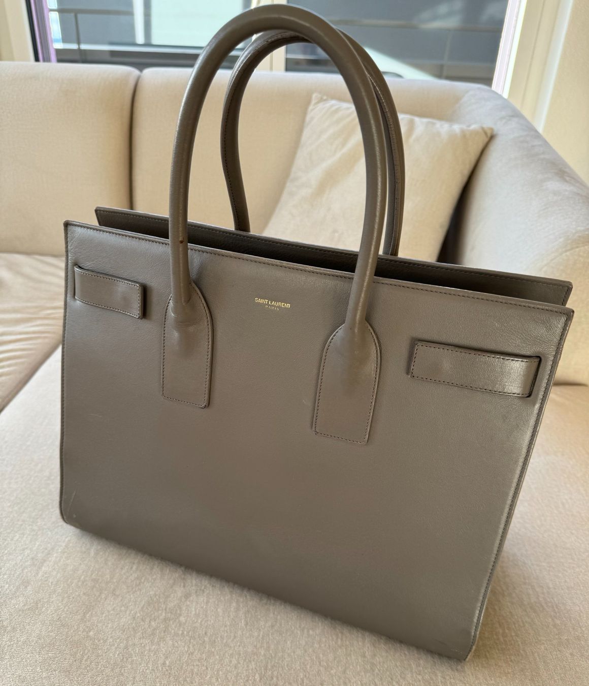 Saint Laurent Borse da donna: Saint Laurent Sac de jour – Usato da Zumikon venduto da nana_5k9m 1