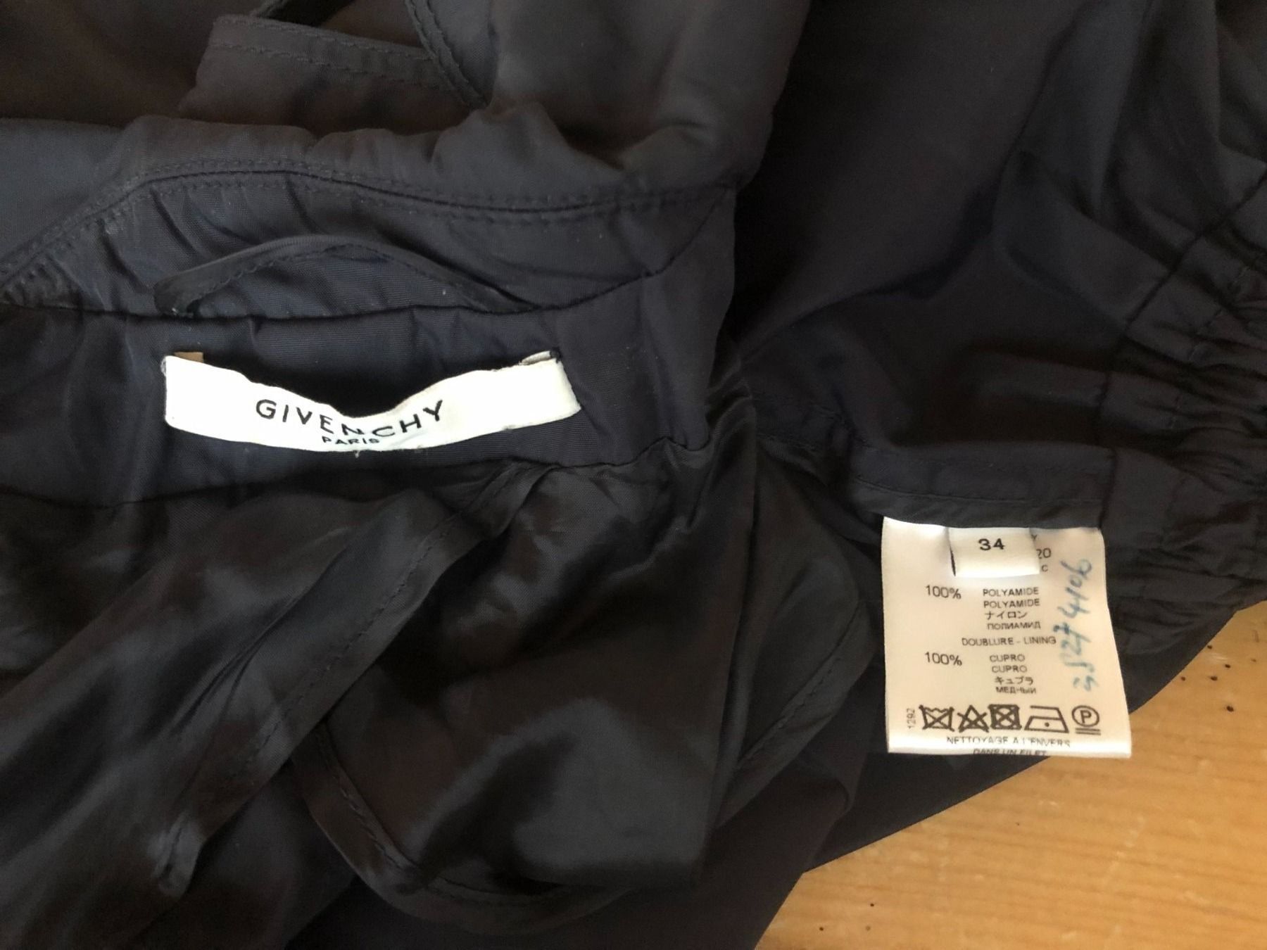 Givenchy Giacche: Givenchy Regenmantel – Usato da Lugano venduto da lau_y5ny 4