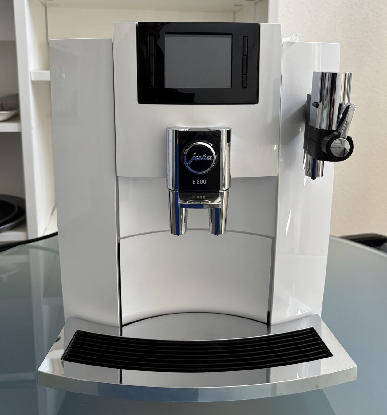 Jura Macchine per caffè & Macchine per espresso: JURA E 800 Kaffeemaschine – Usato da Zürich venduto da sek_9ckc
