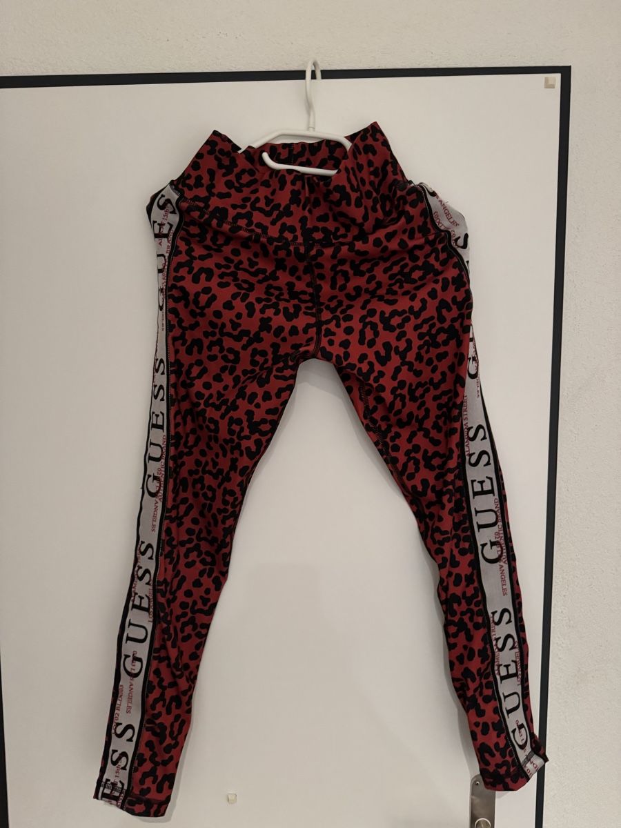 Leggings: Guess leggins size S – Usato da Lenzburg venduto da Jet_mir