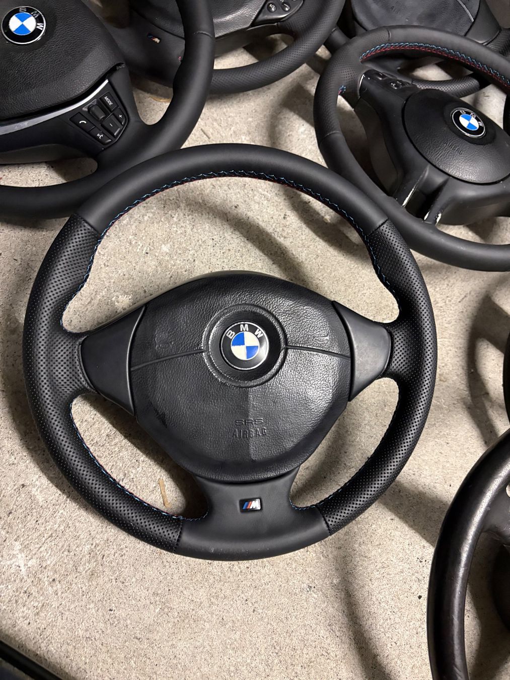 BMW Tutti pezzi di ricambio auto: Bmw e36 M-Technik lenkrad NEU BEZOGEN – Usato da Zürich venduto da Bimmer3