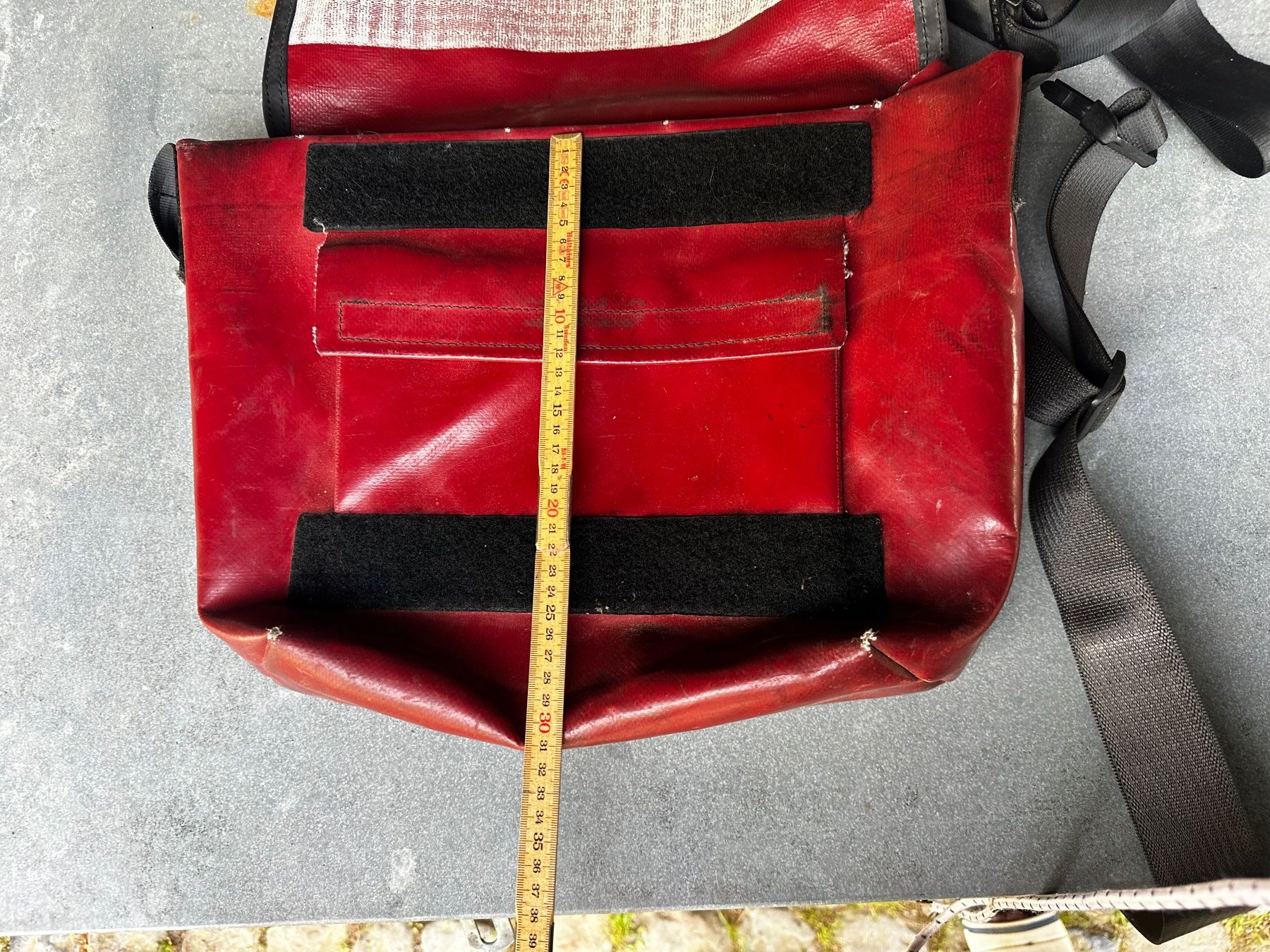 Freitag Sonstige Kleidung & Accessoires: Sac Freitag rouge bordeaux – Gebraucht aus Grossaffoltern von BerigerHandwerk 7