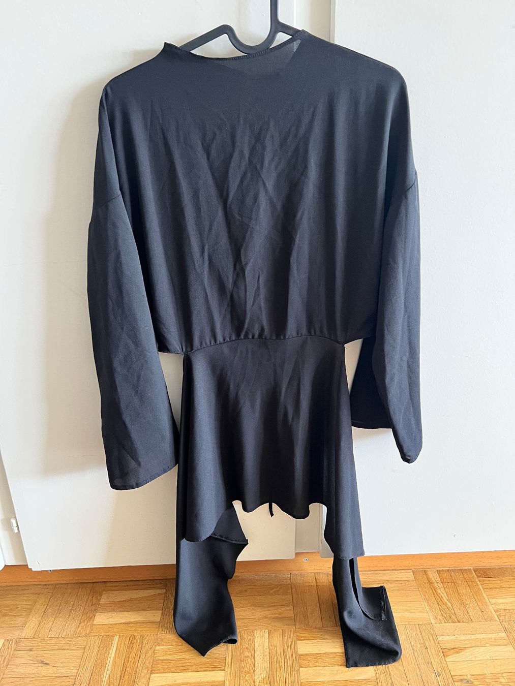 Zara Chemisiers: Zara Bluse schwarz / Grösse S – Neuf (Voir description) à Effretikon par YaMn 1