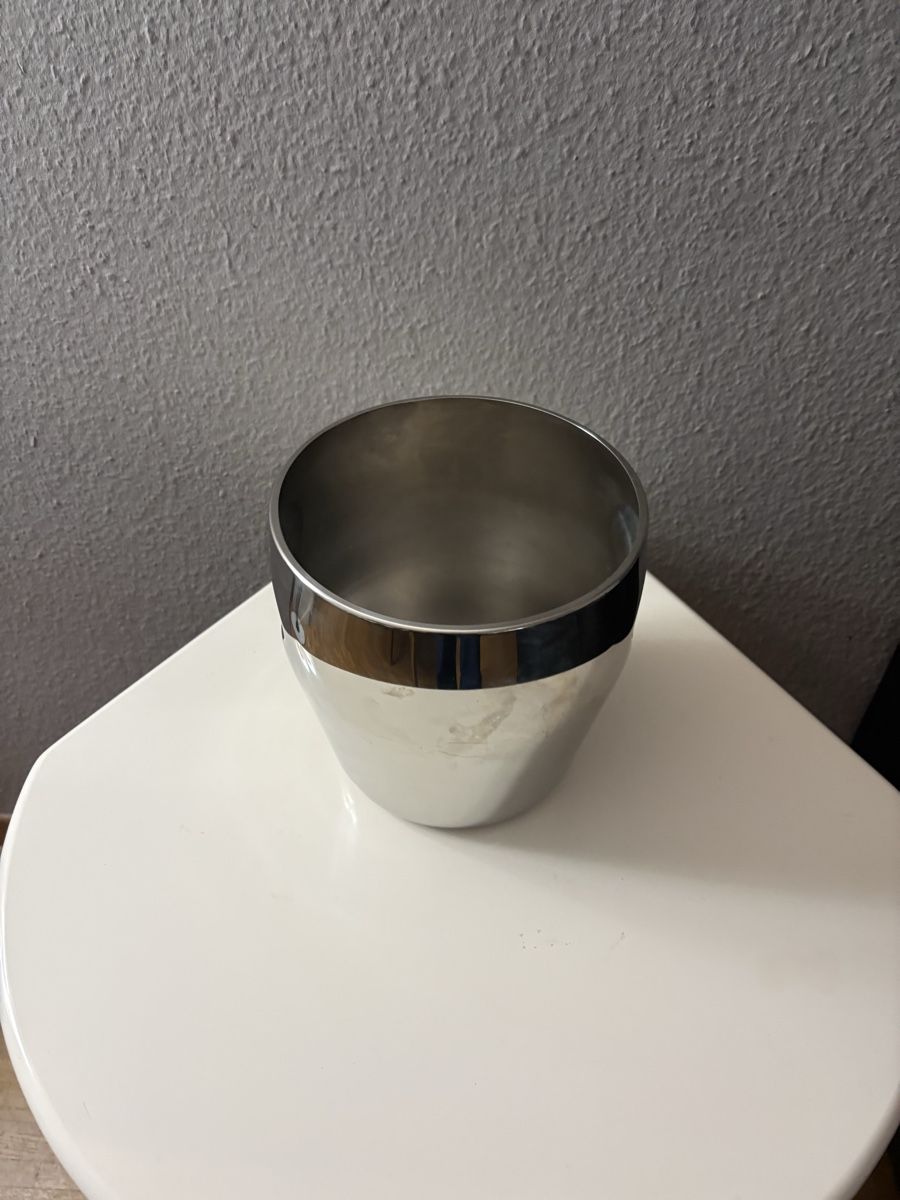 Alessi Altro: Seau à champagne design Alessi – Usato da petit lancy venduto da FerreiraLuis 3