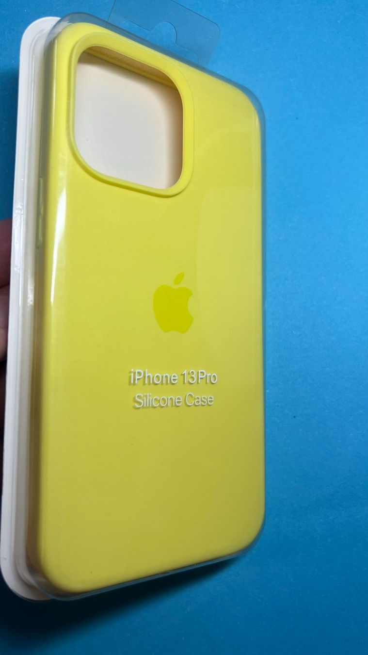 Cover & Protezioni schermo: Coque Apple iPhone 13 Pro – Nuovo e nell'imballaggio originale da Eysins venduto da pro_7lnq 1