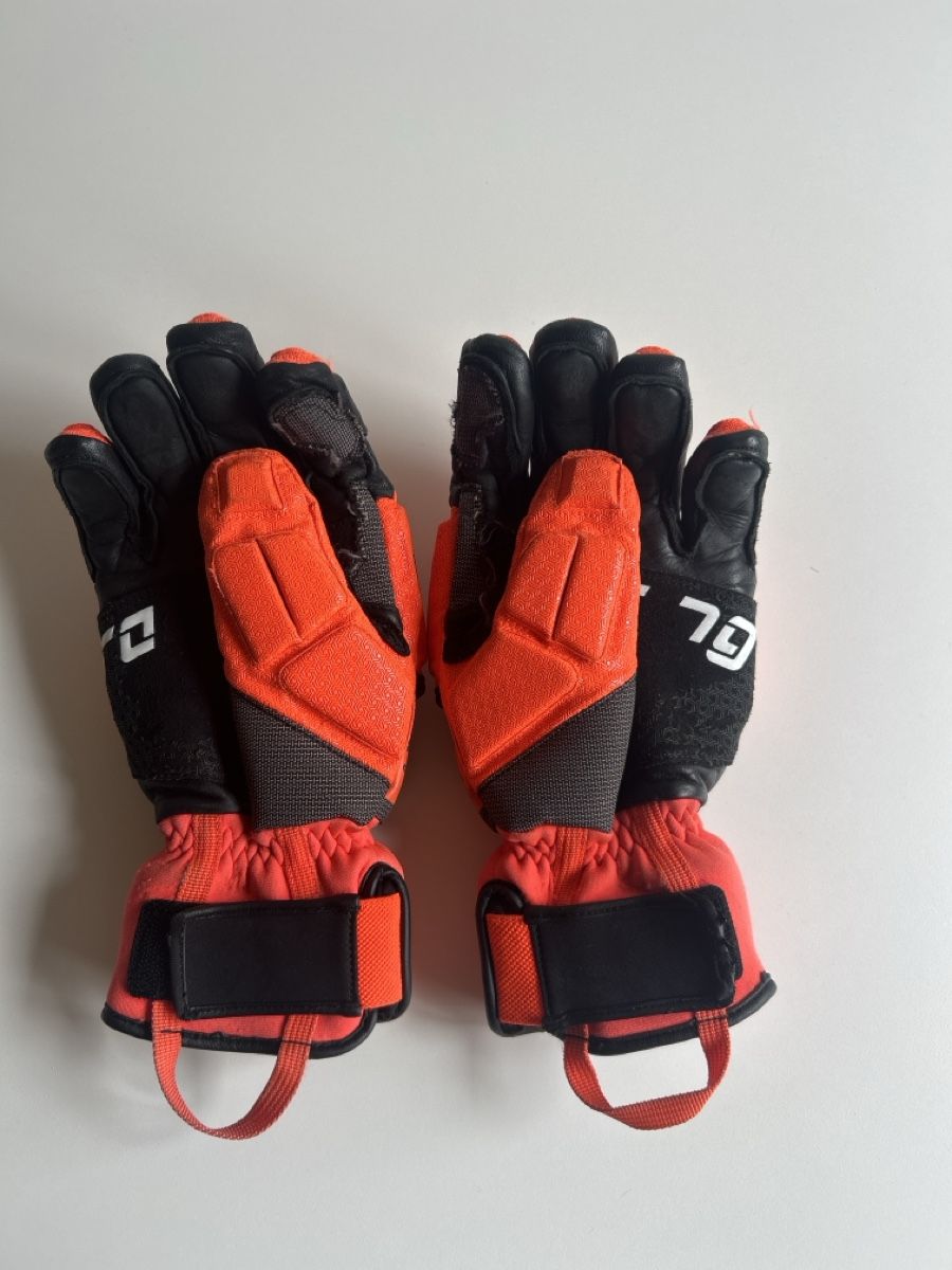 Handschuhe & Handstulpen: Reusch Fingerhandschuhe Worldcup Gr. 8.5 – Gebraucht aus Nesslau von Sclips 1