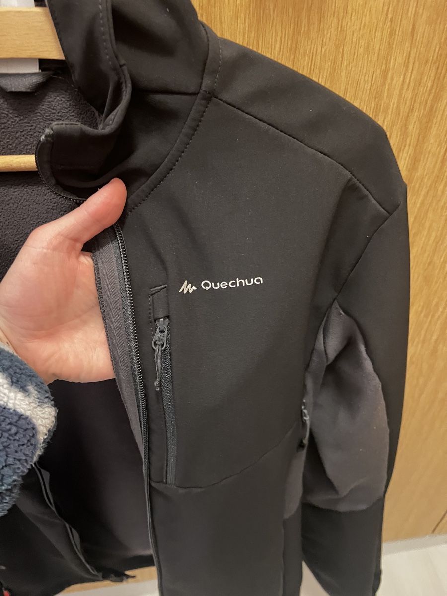 Decathlon Giacche: Quechua Softshell Jacke, Schwarz, Grösse S Top – Usato da Bern venduto da fla_yj25 1