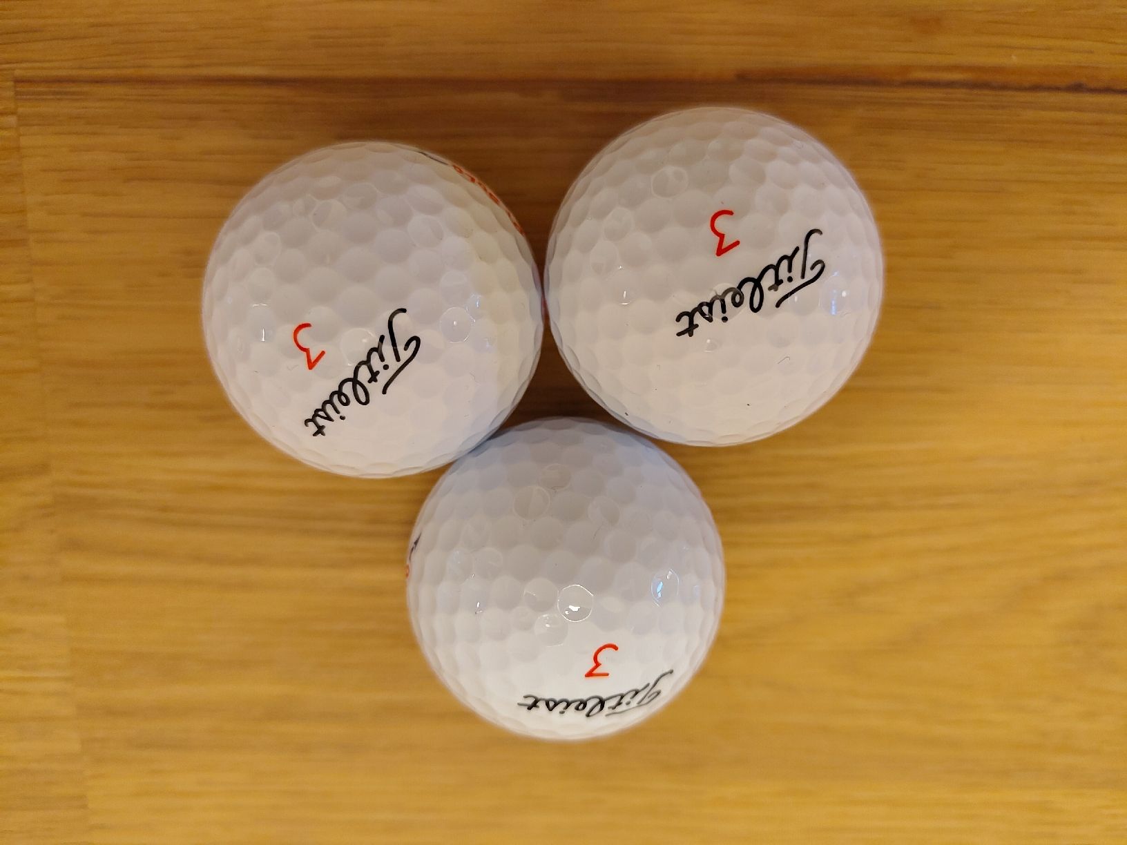Titleist Palloni: Titleist DT Solo Golf Bälle – Nuovo (secondo la descrizione) da Zürich venduto da Almohammed 1