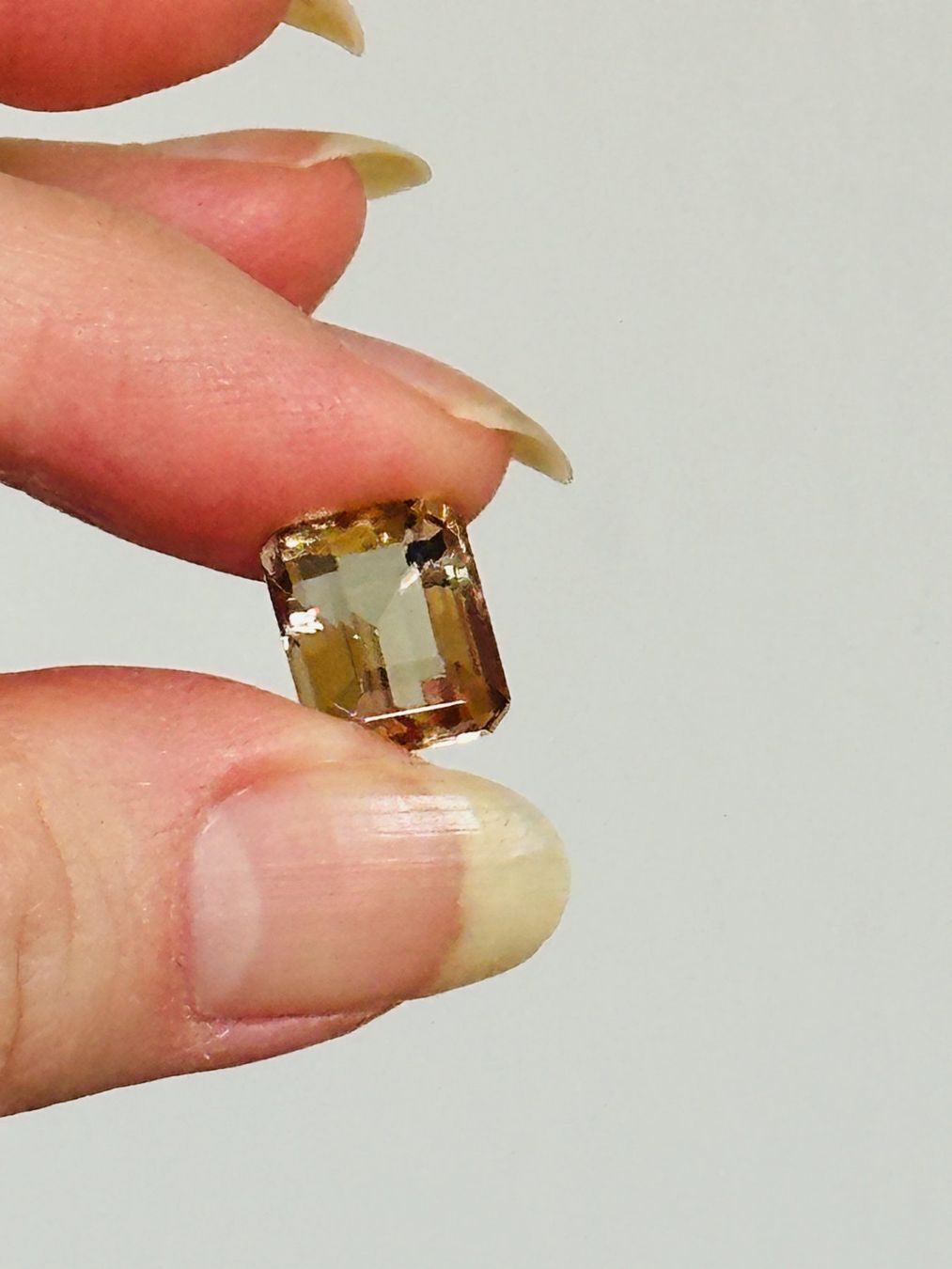 Pietre preziose: 7.25 Ct Gems – Nuovo e nell'imballaggio originale da Genève venduto da AGBERG 1