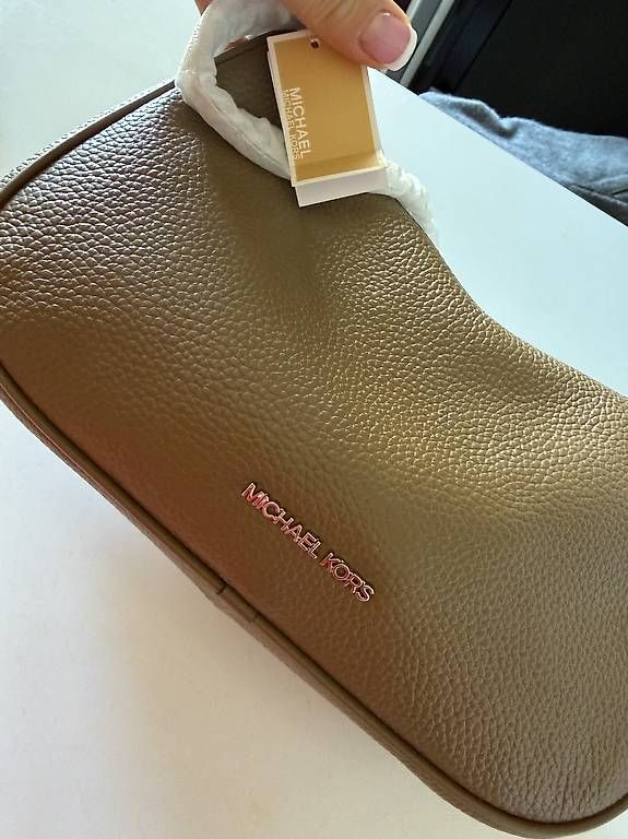 Borse da donna: Michael Kors – Usato da Pollegio venduto da sad_pr8f 4