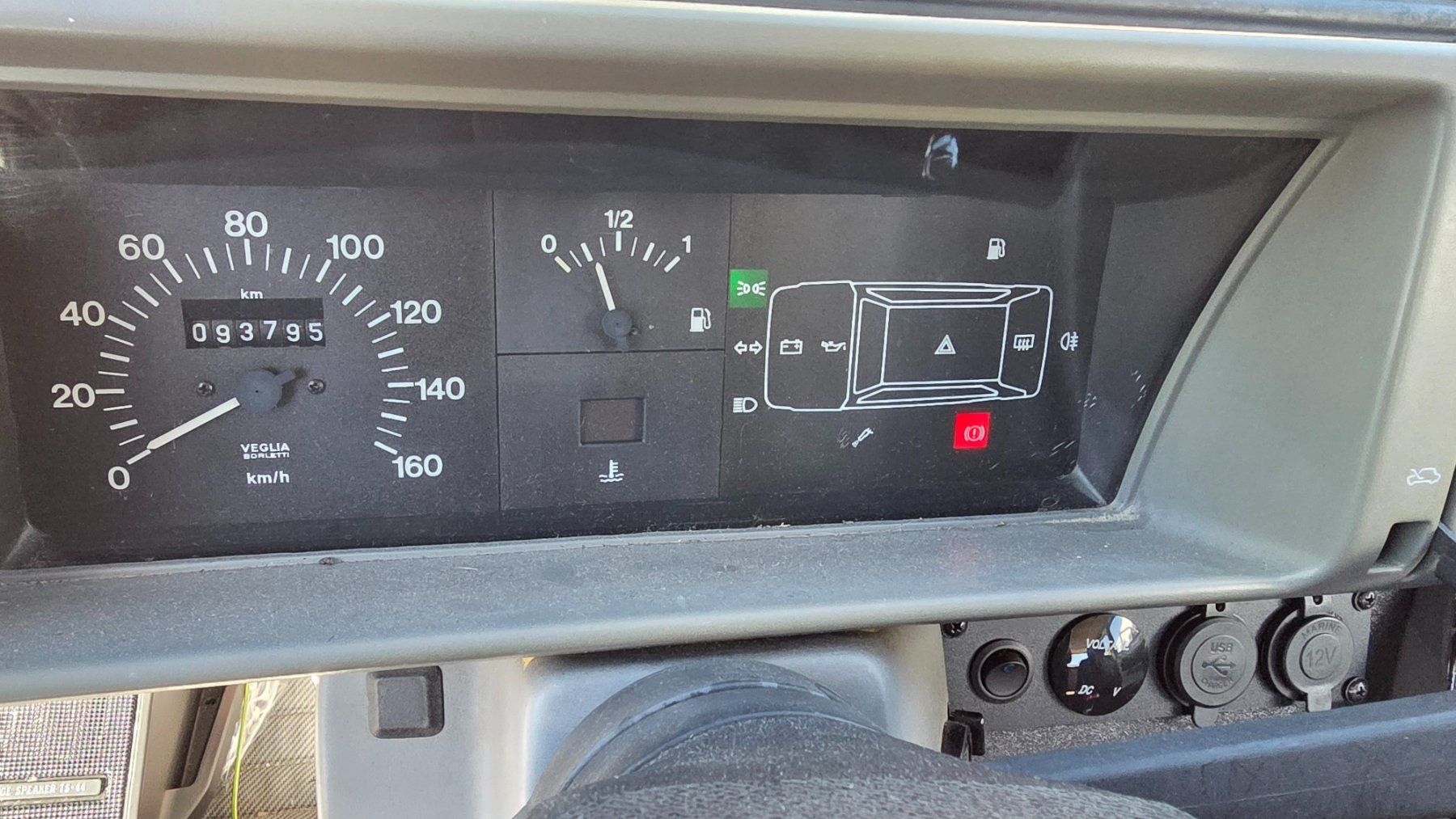 Fiat Automobili: FIAT PANDA 899 CLX Sedan – Usato da couvet venduto da Mr.Bean014 6