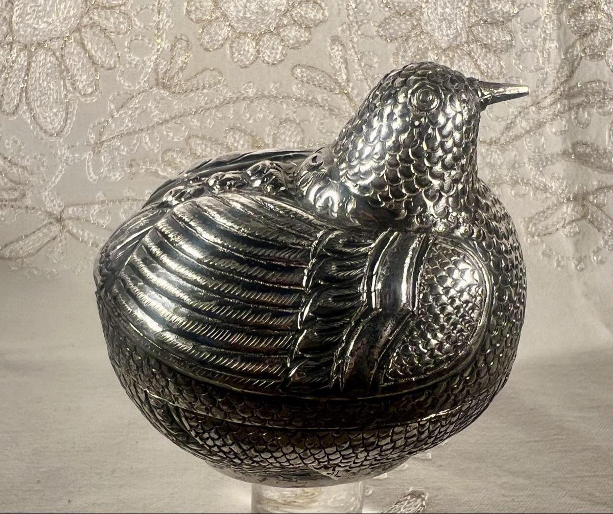 Dosen: Ancienne boîte à bétel Cambodge forme poule argent – Gebraucht aus Genève von DELIRBEADS 1