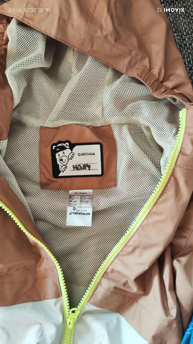 Decathlon Giacche & Cappotti: Quechua Wind und Regenjacke – Usato da Weggis venduto da salomonracer 2