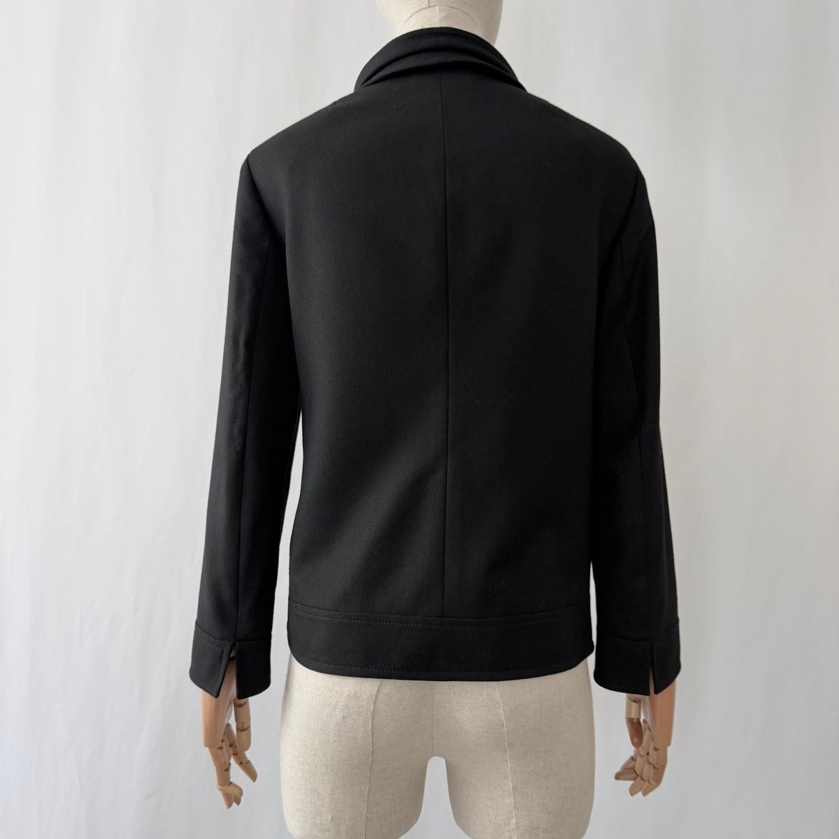 Akris Jacken: AKRIS Wool Jacket – Neu (gemäss Beschreibung) aus Emmen von Colette-Juliette 4