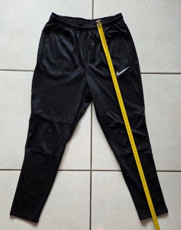 Sporthose Nike Dri-Fit Grösse 146 - 158