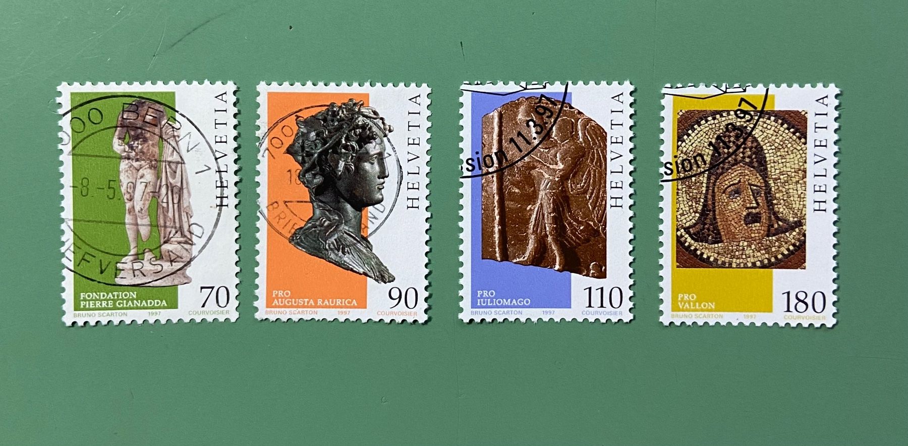 Tutti i francobolli: Schweizer Briefmarken: Gallo -  römische Kunstwerke 1997 – Usato da Münchringen venduto da Hegelime-38
