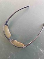 Sonnenbrille schwarz gelbe Gläser gebrauchter Zustand