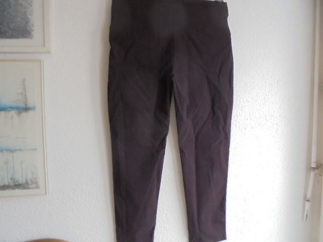 Hosen: Hose Dunkelbraun Gr. 21 NEU – Neu (gemäss Beschreibung) aus Hinwil von Glasperlen 1