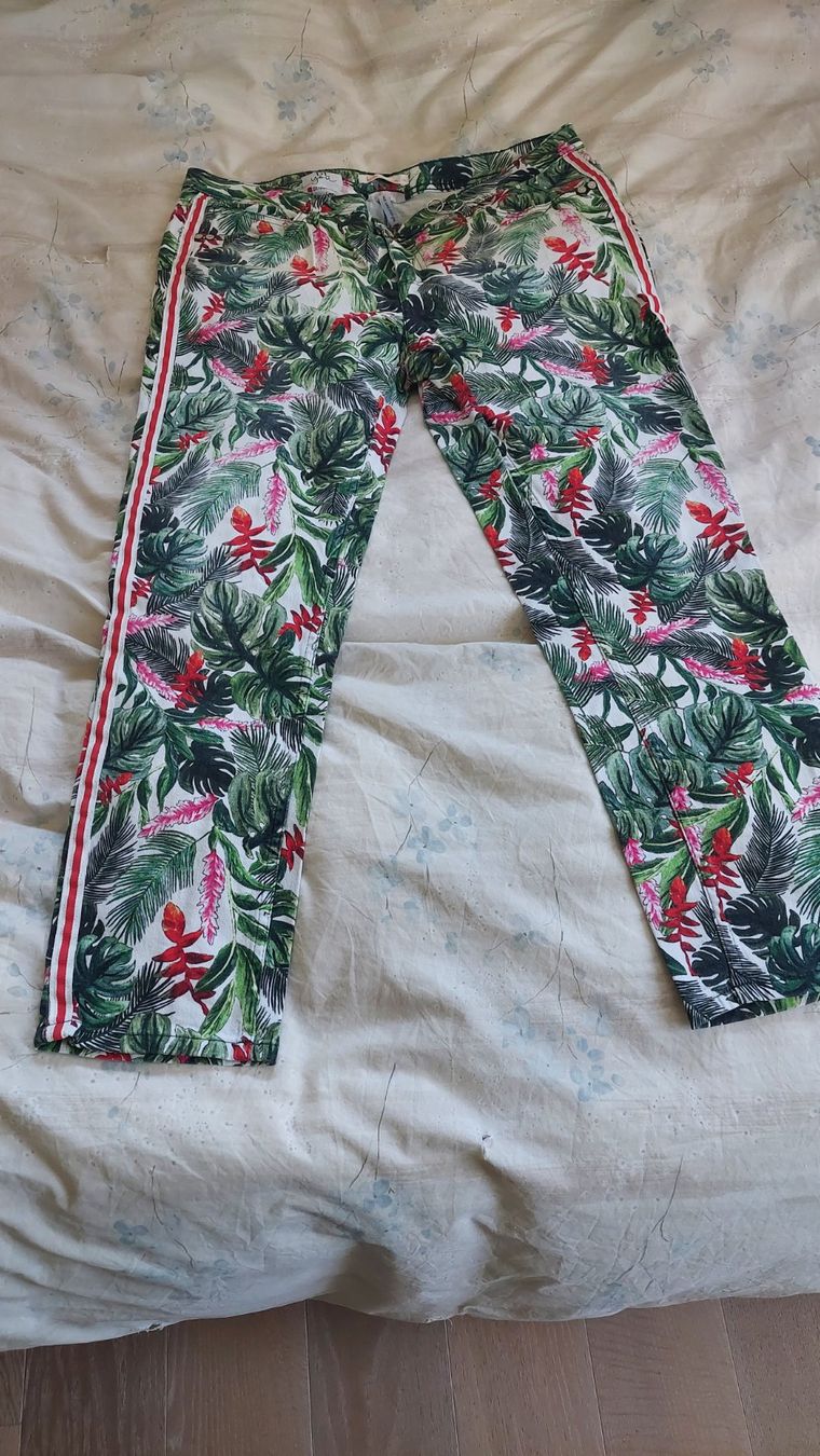 Pantaloni: Sommer Hose, pantalon été, taille 44 – Usato da Adliswil venduto da Boncoinsuisse