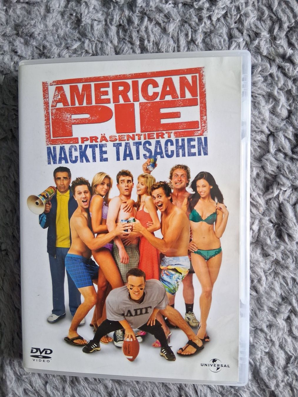 Tutti i DVDs: AMERICAN PIE     NACKTE TATSACHEN    DVD – Usato da Wetzikon ZH venduto da Ramones01