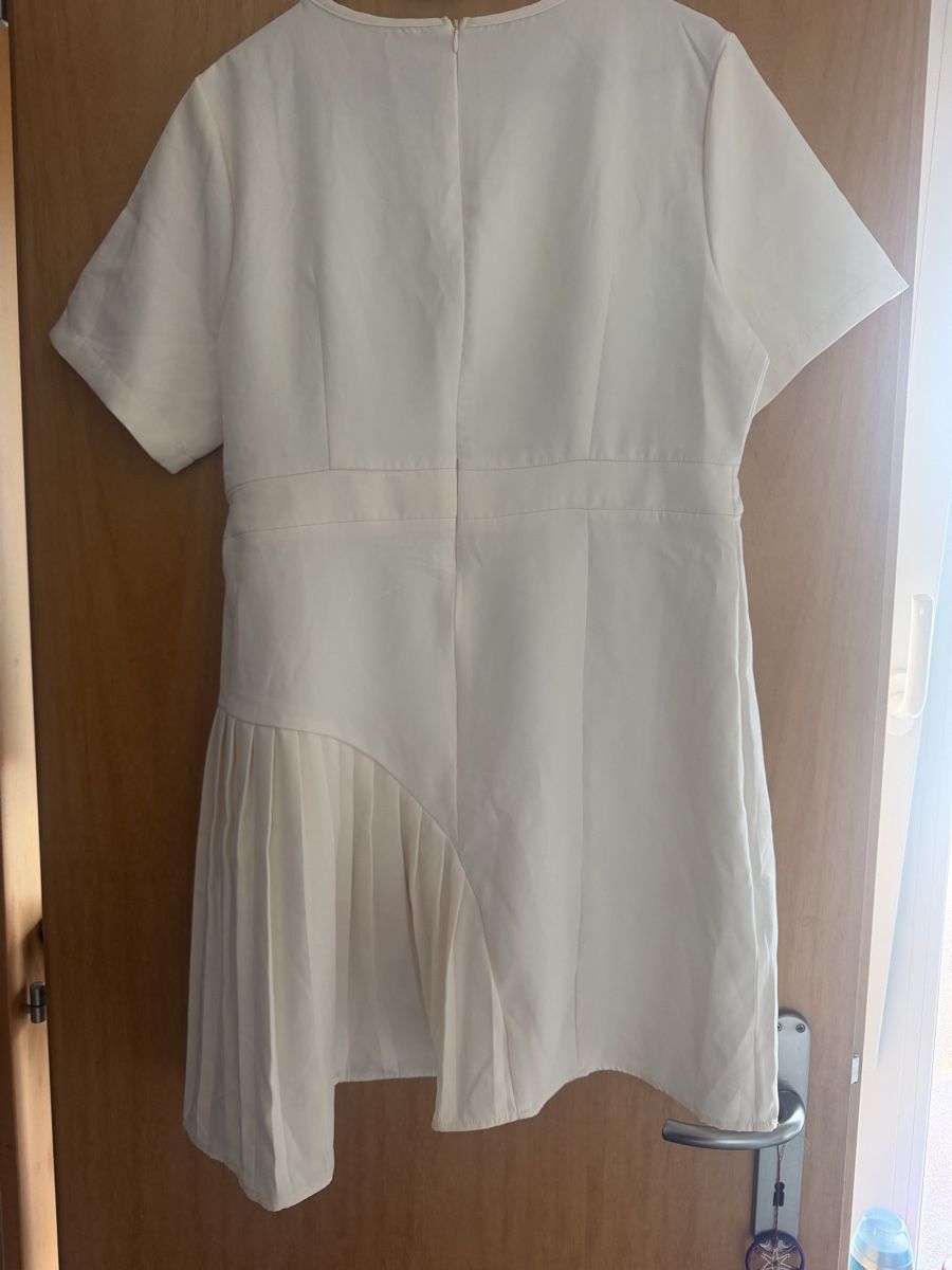 Shein Vestiti: robe shein  – Nuovo (secondo la descrizione) da Sion venduto da tatiana.1508 4